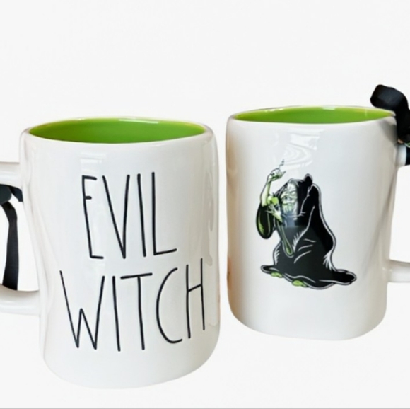 Rae Dunn & Disney Villains, Evil Witch/Grimhelde of Snow White, 18 Oz. Mug, 2023 - Picture 10 of 10